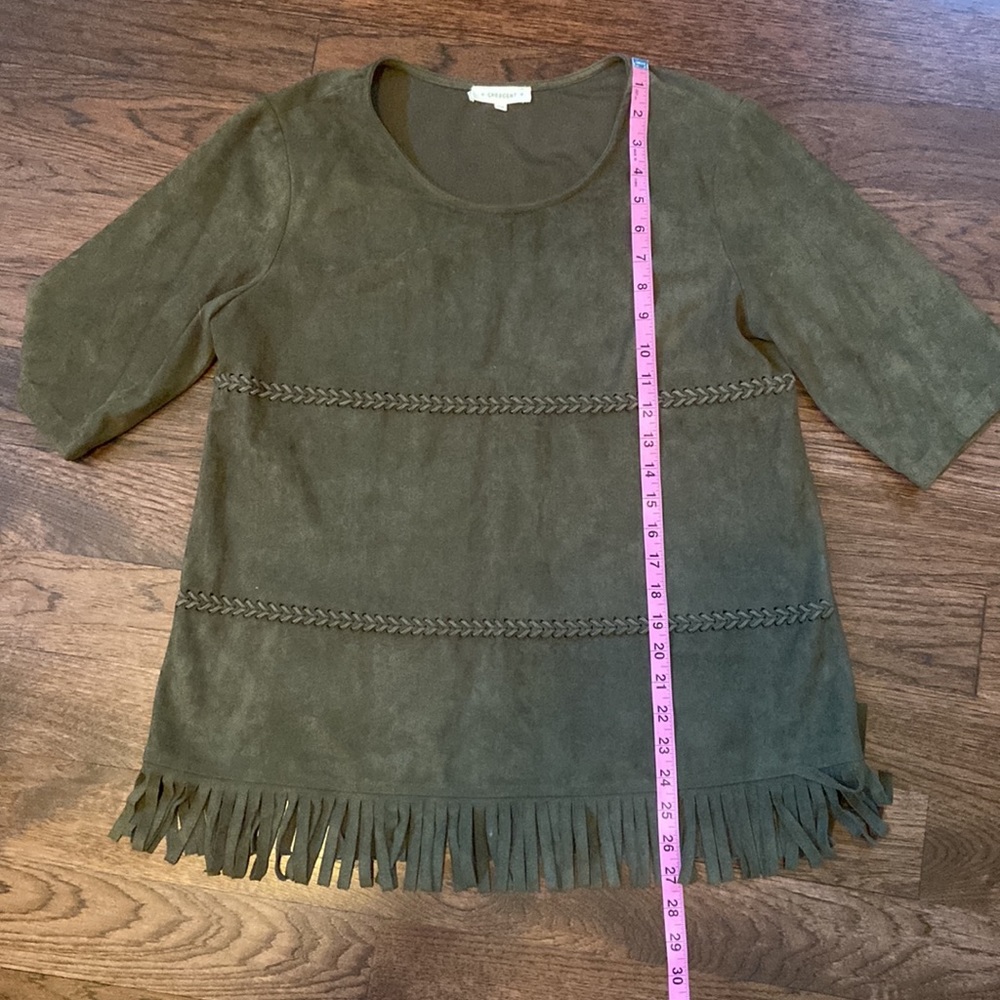 Crescent Olive Green Fringe Top - Picture 3 of 6